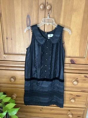 Mini Vestido Anna Sui For Target Sin Mangas Cintura Caída Para Mujer Negro Encaje Talla Pequeña Foto 1 de 4