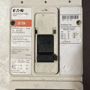 Eaton JD35K 3 Phase Breaker - Picture 1 of 4