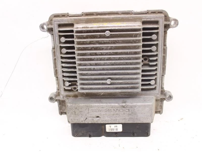 ORDENADOR ECU ECM RONDO 2007 07 2008 08 2,4 L 3910225111 987499 Foto 1 de 4