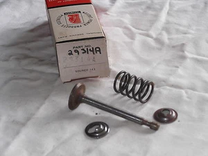 Genuine Tecumseh Intake Valve STD WITH Spring 29314A ECH90 H22 25 - TB78s - Picture 1 of 1
