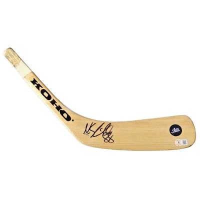 Hoja de palo Koho firmada por Nate Schmidt Winnipeg Jets Beckett certificado de autenticidad autógrafo BAS Foto 1 de 4