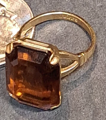 Anillo de cóctel vintage firmado tono dorado imitación topacio dorado talla 7,75 Foto 1 de 4