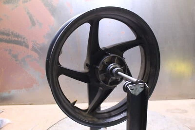 15-19 Honda Cbr300r Cbr 300 Rear Wheel Rim Straight - Imagem 1 de 4