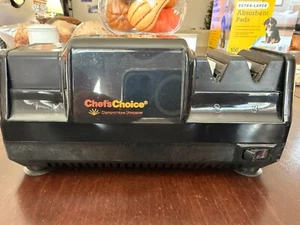 Chef's Choice Diamond Hone Professional Knife Sharpener Model 100 Trizor Edge - Picture 1 of 5