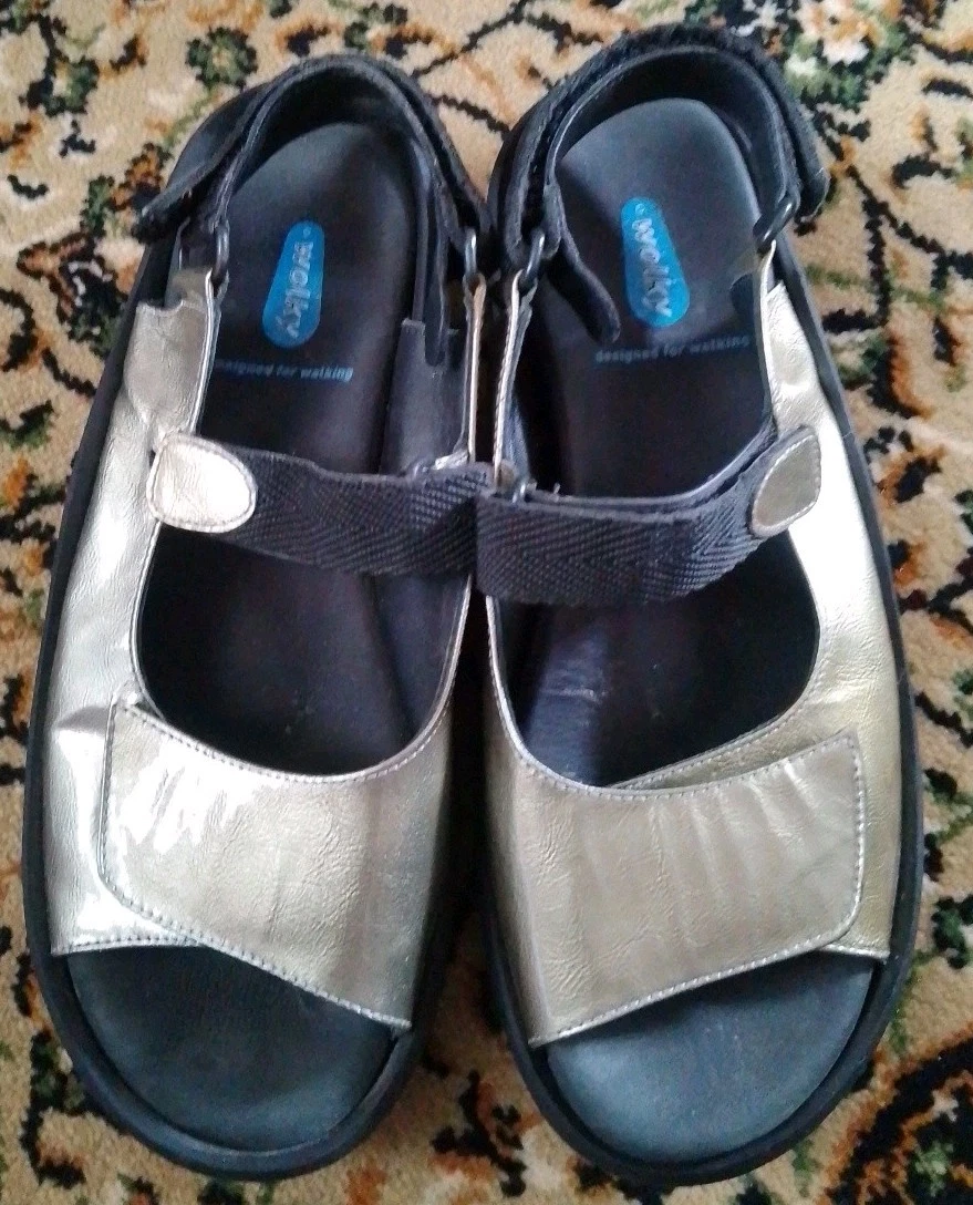 Wolky Women's Liana Sandal - White Smooth Leather With Memory Foam Footbed Size 39