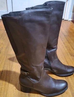 Kim Rogers Mujer Botas de Cuero Marrón Botas hasta la Rodilla con Tacón de 2 Pulgadas Talla 9M Foto 1 de 4