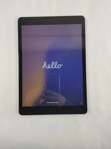 Apple iPad 7th Gen A2197 32 GB iOS 18.7.1 (WiFi Only) - Picture 1 of 6