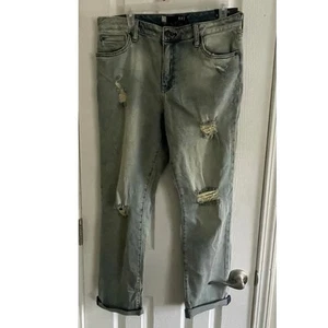 Kut from the Kloth, High Rise Boyfriend Distressed Size 10 Blue Jeans, A04, $59 - Picture 1 of 5