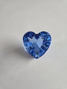 Swarovski 1997 SCS Renewal Blue Heart Paperweight 1 7/16" 37mm High Swan Logo - Picture 1 of 5