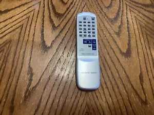 Sharper Image Vertical Stereo Digital Tuner Radio CD Player SO226 Remote Control - Picture 1 of 9