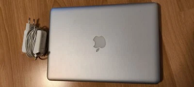 Apple MacBook • Model A1278 • 2008 • 13 Zoll • Silber • Zustand Gut - Bild 1 von 4
