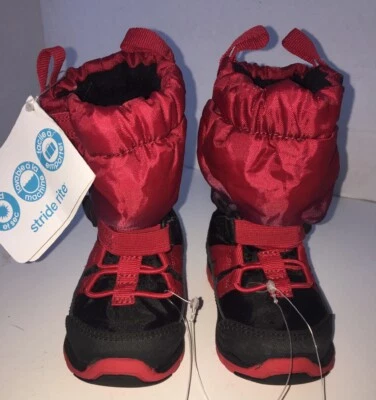 Botas de Nieve de Invierno STRIDE RITE Made2Play Zapatilla Bota - Niño Pequeño 4M - Rojo/Negro Foto 1 de 4