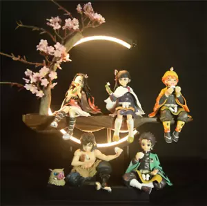 Demon Slayer Kamado Tanjirou Kamado Nezuko LED Light Action Figure Model Toys - Bild 1 von 12