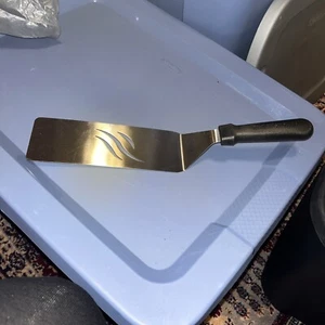 Blackstone Signature Piece PROFESSIONAL 15 inch Griddle Spatula Black Handle  - Picture 1 of 4