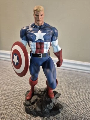 Kotobukiya Captain America Classic Avengers Statue, Limited edition #718/1500 - Image 1 of 4