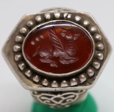Anello in argento massiccio con pietra intaglio di agata antica Afghanistan - Immagine 1 di 4