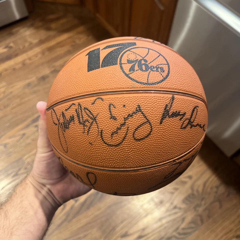 1982-1983 76ers Champions/HOFers Signed Basketball And Julius Erving - Image 1 of 4