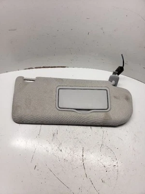 Parasol derecho pasajero iluminado se adapta 06-08 MAZDA 6 1078590 Foto 1 de 4