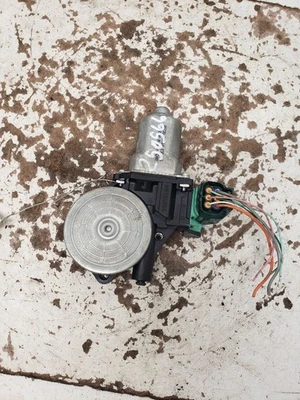 Motor de ventana delantera izquierda usado se adapta a: Nissan Sentra 2015 delantero izquierdo grado A Foto 1 de 4