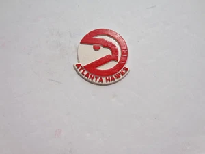 VINTAGE NBA ATLANTA HAWKS FRIDGE MAGNET STANDING BOARD PAC-MAN LOGO #2 - Picture 1 of 2