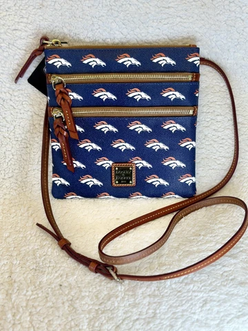 Dooney & Bourke Denver Broncos Crossbody Messenger Bag Charm Trip Zip NWT Cover