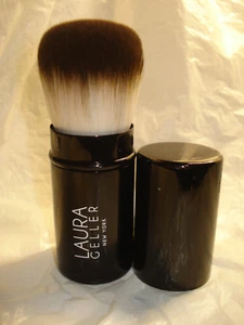 LAURA GELLER NEW YORK Retractable Airbrush Kabuki Brush for All Face Makeup NEW - Picture 1 of 2