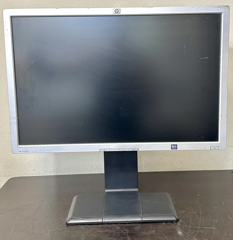 HP LP2465 Flatscreen LCD Monitor w/ Stand Active Matrix TFT 1920x1200 Resolution - Image 1 of 4