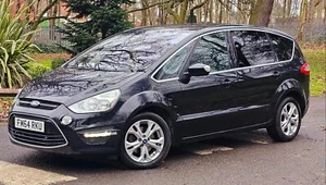 2015 Ford S-Max Titanium 2.0 TDCi 138 Automatic Diesel 7 Seater ** GREAT SPEC ** - Picture 1 of 13