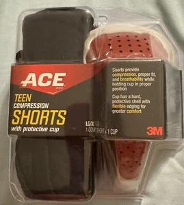 Ace Teen schwarze Kompressionsshorts mit Schutzschale Größe LG/XL Sport - Bild 1 von 3