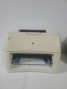 HP LaserJet 1300N Monochrome Printer W/ Toner SERVICED 17k Page Count - Picture 1 of 8