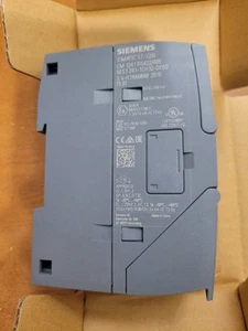 Módulo de comunicación Siemens S7-1200 CM1241 RS422/485 FS06 (6ES7 241-1CH32-0XB0) - Imagen 1 de 2