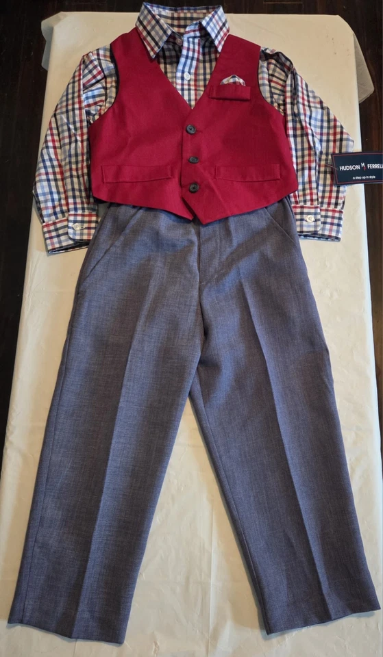 Kids 3 Piece Suit, Size 4 - Image 1 of 1