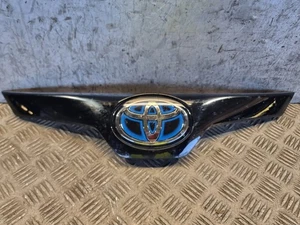 TOYOTA COROLLA EMBLEMA CON ASSETTO 90975-02124 1.5L AUTO HYBRID HATCHBACK 2023 - Foto 1 di 11