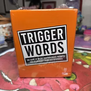 Trigger Words - Juego de imanes con indicaciones divertidas y respuestas ridículas - Imagen 1 de 7