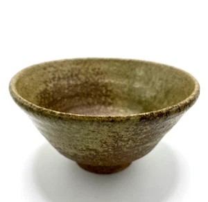 G0029Japanese tea celemony bowl, Mino_ware ORIBE green glaze - Picture 1 of 8