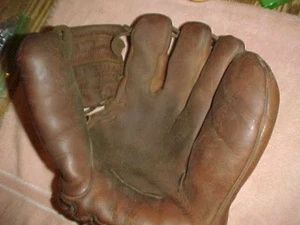 WARREN SPAHN HUTCH EARLY BASEBALL GLOVE - BRAVES PITCHING ACE - Picture 1 of 6