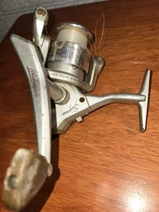 Vintage Shakespeare Sigma 3035S Fishing Reel - Picture 1 of 10
