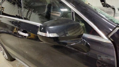 2019-23 Cadillac XT-4 RH Passenger Power Door Mirror w/Turn Signal Stellar Black - Image 1 of 2