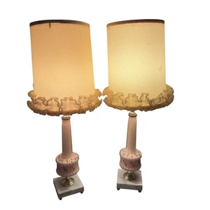 Vintage rosa Milchglas Lampen handbemalt florale Akzente Marmorsockel Paar - Bild 1 von 8