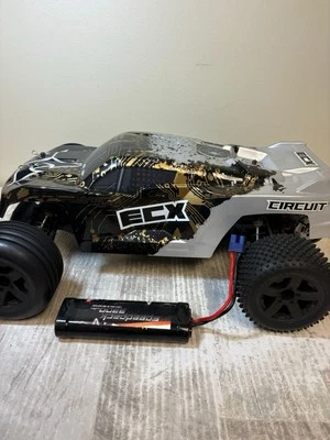 ECX Circuit 1/10 2wd Stadium Truck Brushed ARTR RC Stadium Truck Roller - Tested - Image 1 of 4