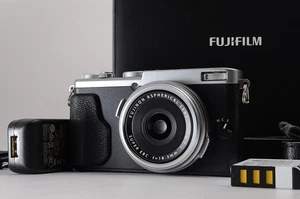 Fujifilm X70 16.3MP Kompakt Digitalkamera Silber + BLC-X70 [Near Mint] #2559557A - Bild 1 von 20