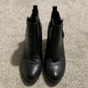 Franco Sarto Diana Womens Black Leather Gold Zip Ankle Boots Size 7.5 - Picture 1 of 18