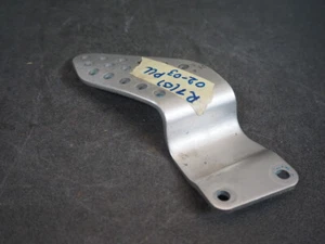 HOLDER BRACKET ,PLATE R.STEP FR YAMAHA R1 02-03 5JJ-27446-00 18312 - Picture 1 of 4