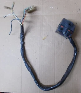 Interruptor de control del manillar izquierdo Honda CB750A 1977 35200-393-771 (070) - Imagen 1 de 5
