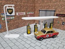 50er BP Benzinpumpe + Schild Modellbausatz 1:43 Modelle Garage Diorama 3D gedruckt.