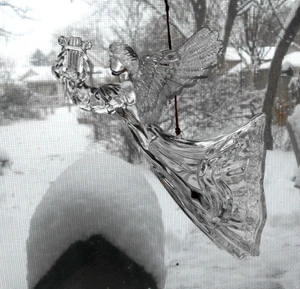 Clear Acrylic FLYING ANGEL Holding HARP Hanging Decor Christmas Tree Ornament - Picture 1 of 7