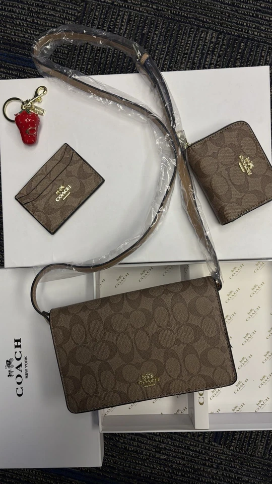 Комплект через плечо Coach с сумочкой, кошельком и держателем для карт для женщин - Изображение 1 из 1