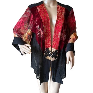 Blusa Topper Chaqueta Spencer Alexis Negra Encaje Rojo Terciopelo Cachicho Plus 3X - Imagen 1 de 20