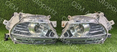Par de luces antiniebla LED HID L y R para Lexus LS460 2007-2009 con bláster OEM usadas Foto 1 de 4