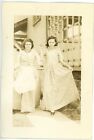 1934 PHOTO Ohio Columbus Teen Girls Gabriella Hull Barbara Graves Holding Hands